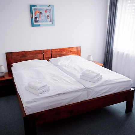 Hotel Arena Liberec Ngoại thất bức ảnh