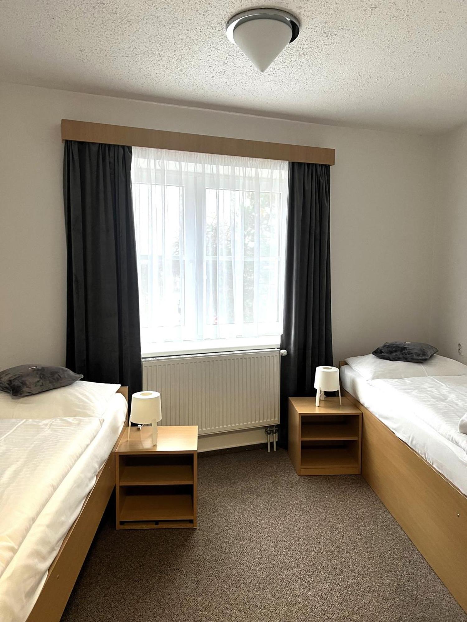 Hotel Arena Liberec Ngoại thất bức ảnh