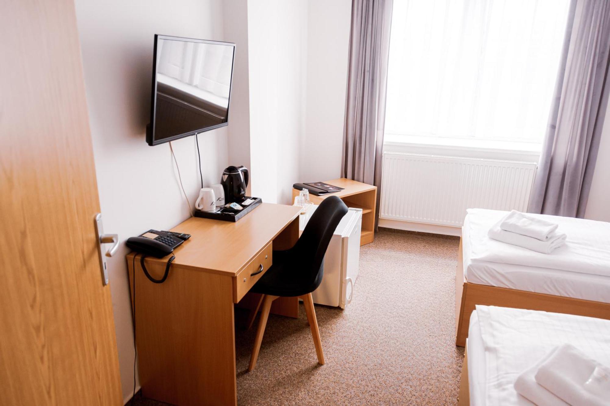 Hotel Arena Liberec Ngoại thất bức ảnh